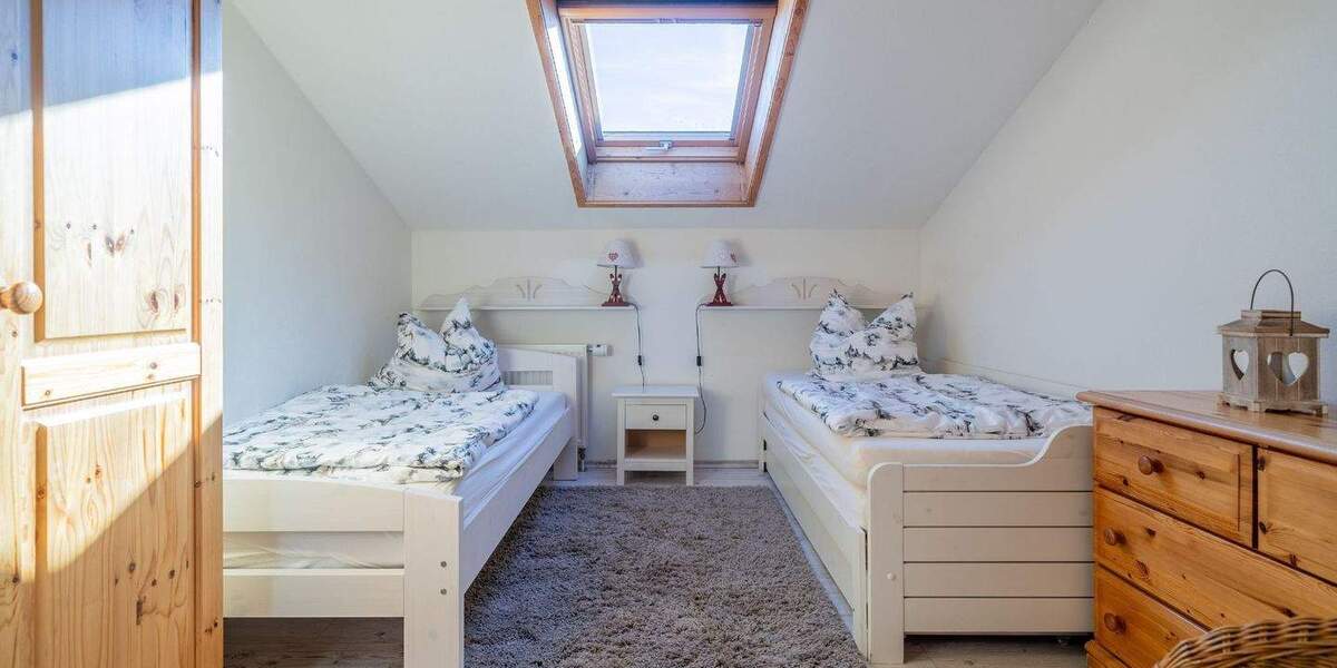 Mehrfamilienhaus, Wohnhaus Rettenberg - 7 Zimmer, 284 m&sup2;, 1.090.000&euro; | Angebot:25664870
