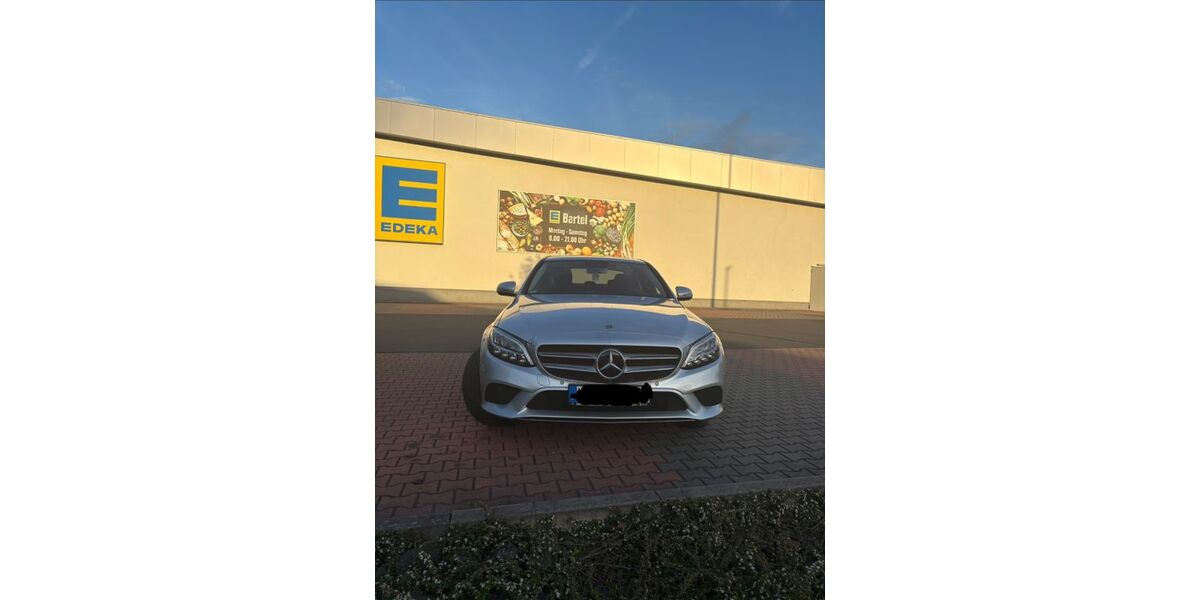 Mercedes-Benz C 160 82.000 km 18.450 &euro; Tespe 21395