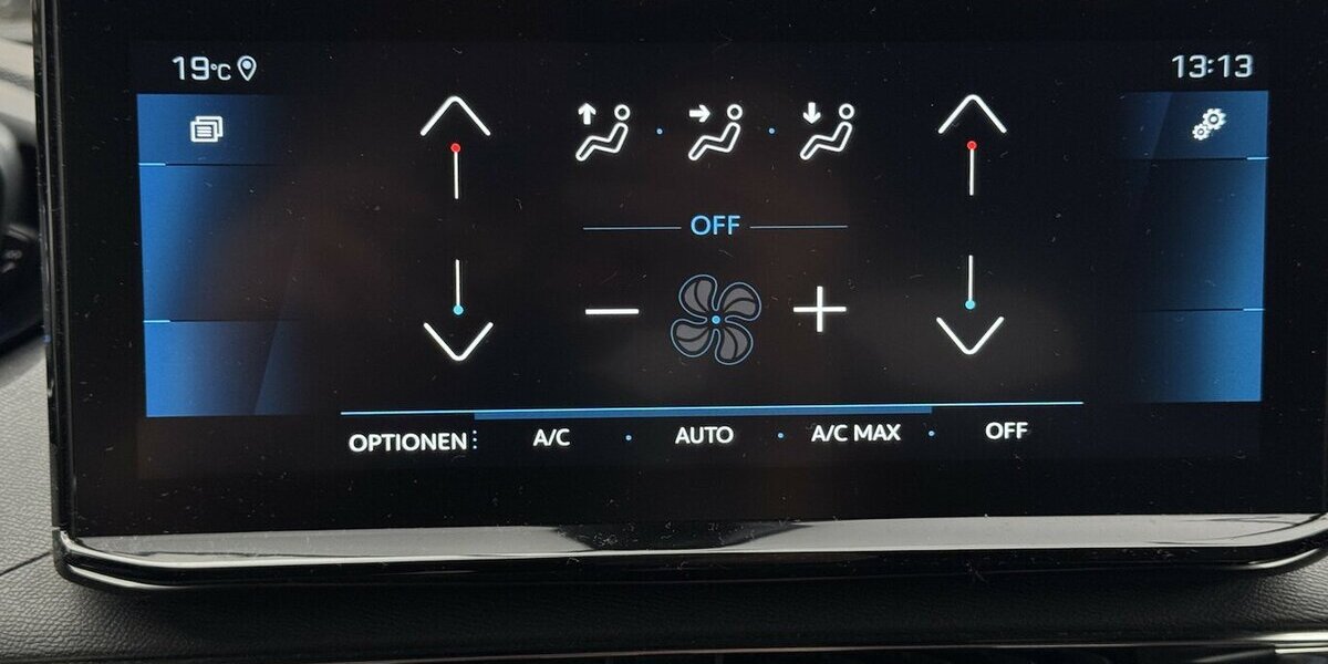 Peugeot 5008 Blue HDI 130 Allure Pack 1.Hand Carplay 52.400 km 23.870 &euro; Lich 35423