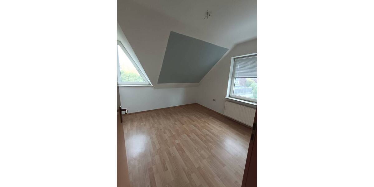 Doppelhaushälfte Zetel - 3 Zimmer, 97 m&sup2;, 750&euro; | Angebot:26833560
