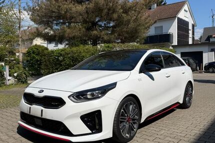 Kia pro ceed / ProCeed 48.800 km 21.700 &euro; Weingarten 88250