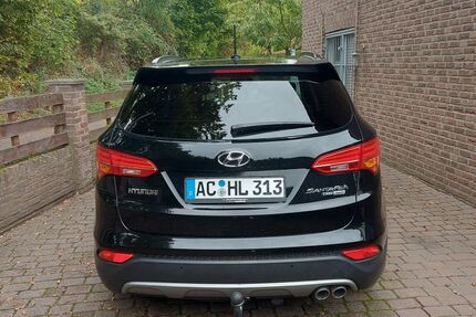 Hyundai SANTA FE 64.000 km 19.000 € Herzogenrath 52134