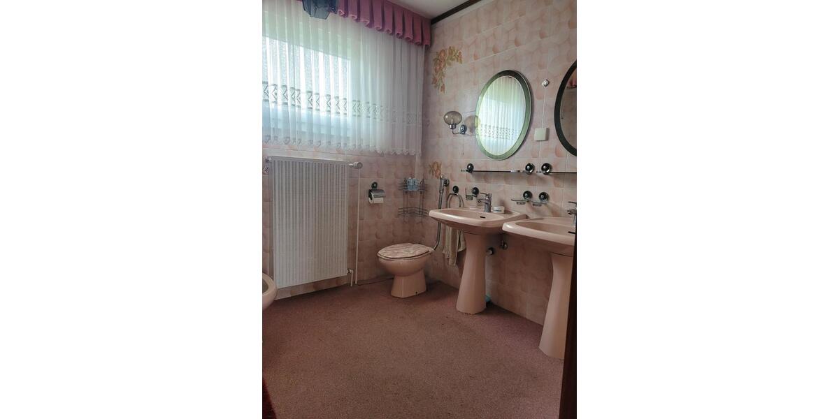 Bungalow Kirkel - 5.5 Zimmer, 146 m&sup2;, 250.000&euro; | Angebot:26983333