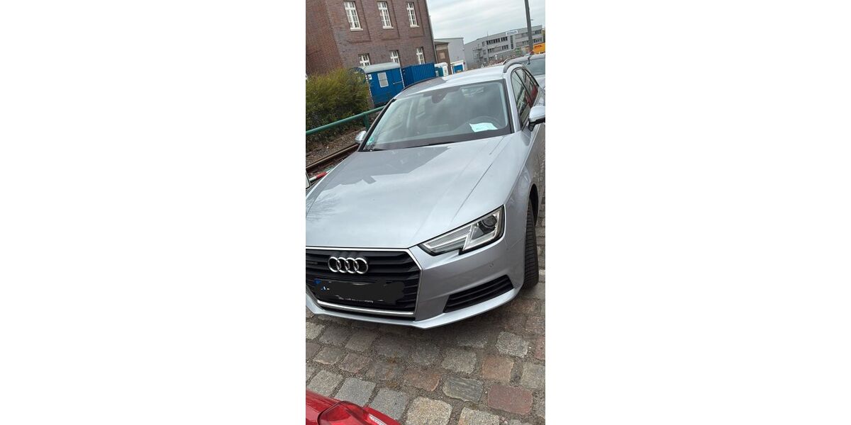 Audi A4 155.000 km 16.700 &euro; Berlin 10555