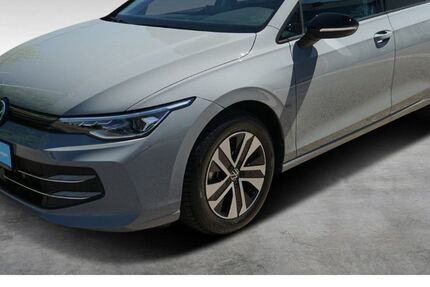 VW Golf 8.719 km 28.410 &euro; Chemnitz 09113