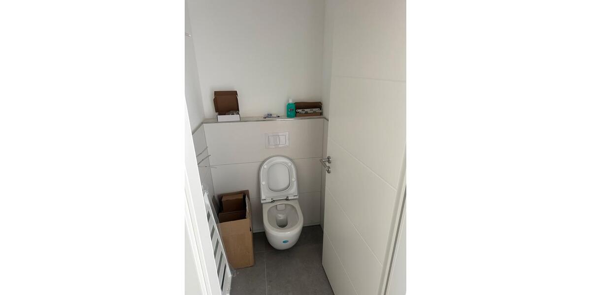 Etagenwohnung Brühl - 4 Zimmer, 100 m&sup2;, 1.900&euro; | Angebot:25414576