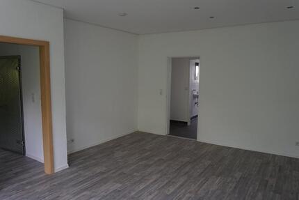 Wohnung Solms - 2.5 Zimmer, 70 m&sup2;, 700&euro; | Angebot:25341791