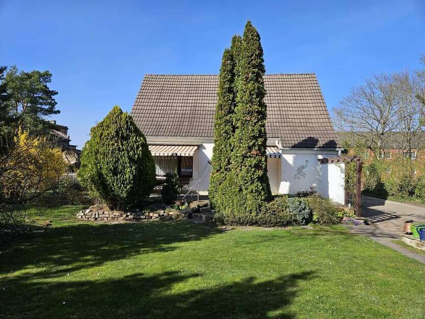 Haus zum Kaufen in Halle 250.000 € 117 m²