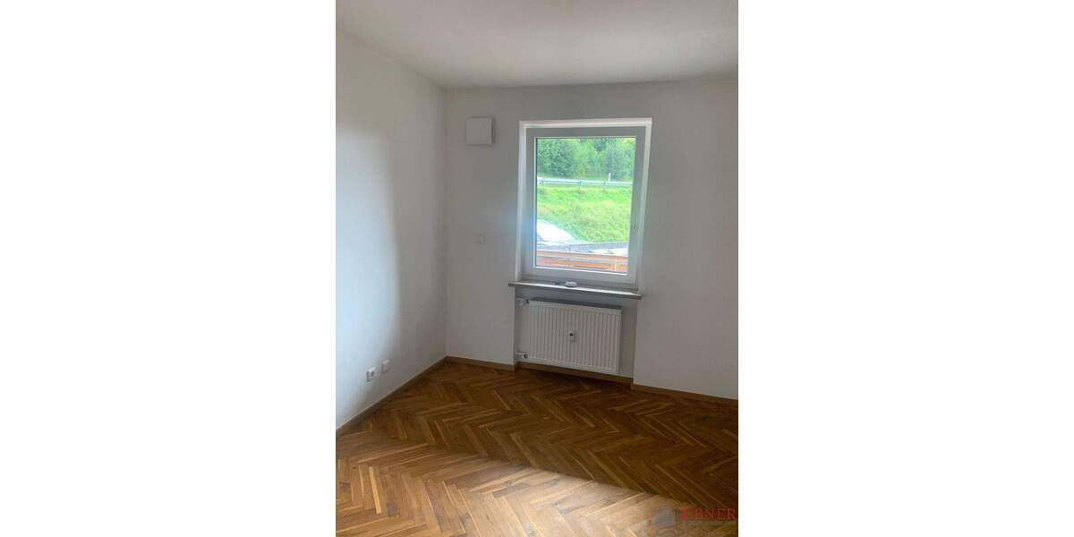 Etagenwohnung Deggendorf - 3 Zimmer, 96 m&sup2;, 277.000&euro; | Angebot:25738647