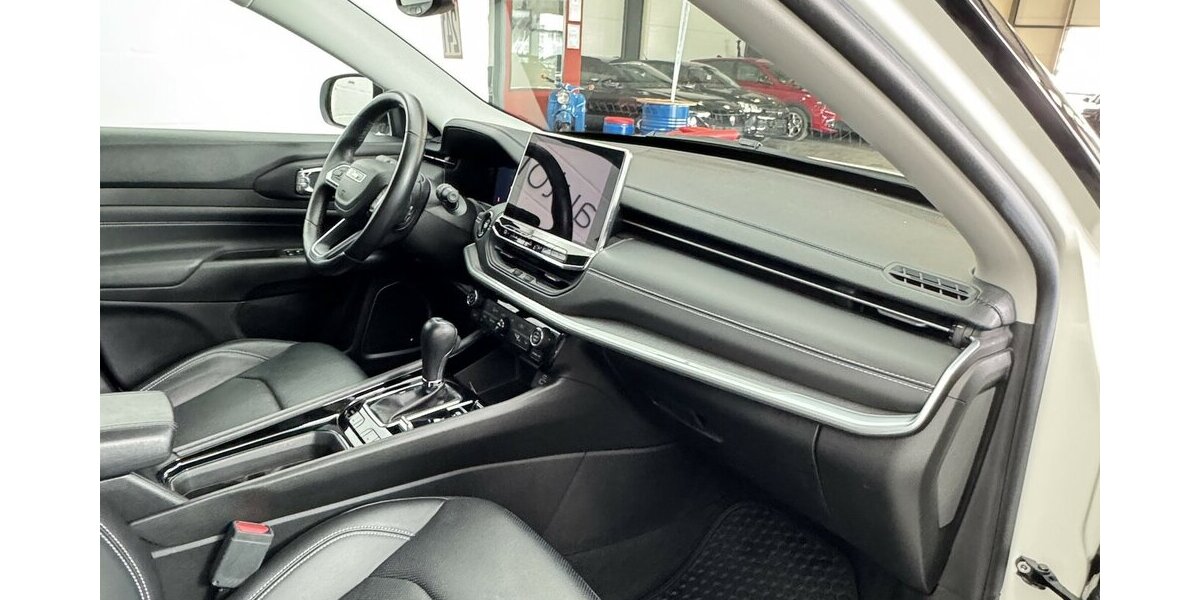 Jeep Compass S Plug-IN Hybrid 4WD 1.Hand Anhängerkplg 43.400 km 24.720 &euro; Lich 35423