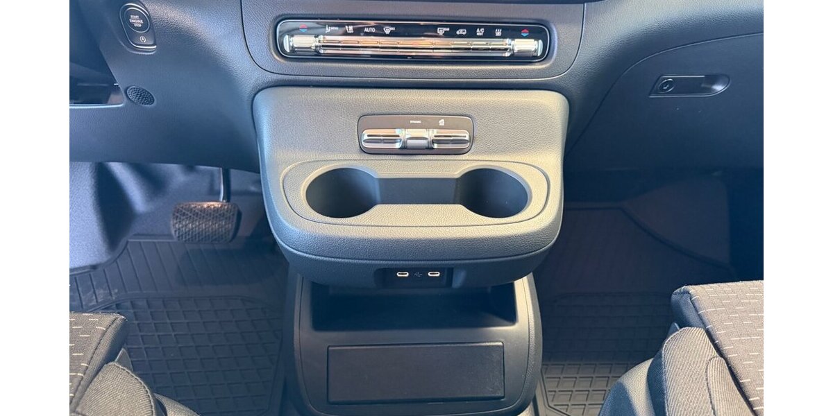Mercedes-Benz Vito Mixto 119 Extralang+AHK+4x4+Standheizung SELE 6.000 km 71.995 &euro; Westendorf 86707