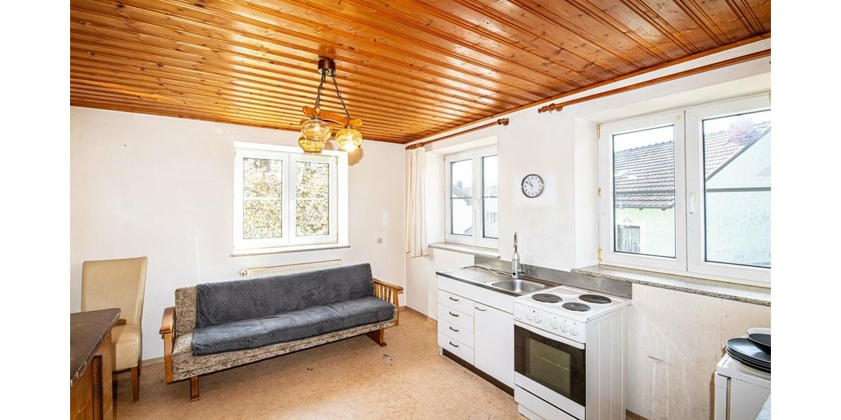 Individuelle Gestaltungsmöglichkeiten: Großzügiges Haus mit Werkstatt - Einfamilienhaus Neukirchen beim Heiligen Blut | Angebot:26557121