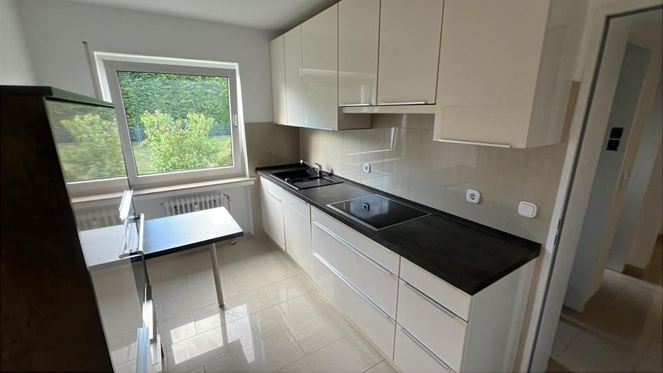 Attraktive 3-Zimmer Wohnung mit Balkon, Stellplatz in Neheim Rush