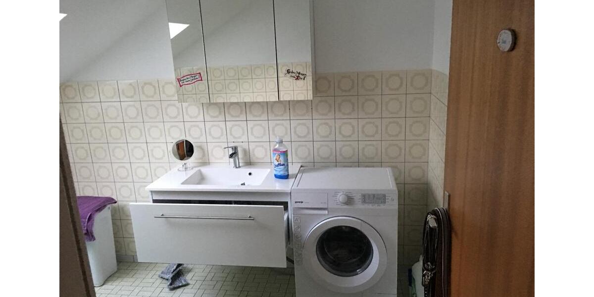 Dachgeschoßwohnung Breitengüßbach - 3 Zimmer, 90 m&sup2;, 720&euro; | Angebot:26580925