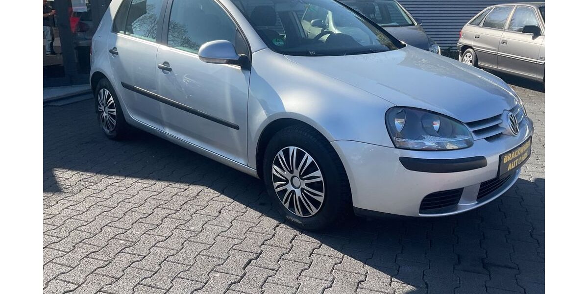 VW Golf 81.000 km 4.900 &euro; Bielefeld 33649