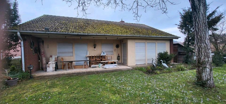 Bungalow Worms - 8 Zimmer, 170 m&sup2;, 1.750&euro; | Angebot:25274962