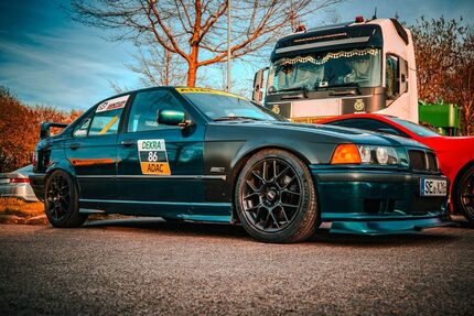 BMW 318 372.000 km 10.999 &euro; Glasau 23719