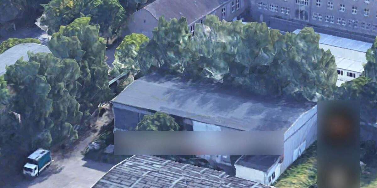 Ca. 35.270 m² gr. Gewerbegrundstück mit Lagerhallen, Gewächshaus, Wohnhäuser, Bürogebäude, Garagen, SP, Freilagerfläche u.v.m. - ca. 60 % vermietet zimmer