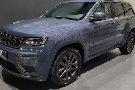 Jeep Grand Cherokee 116.608 km 29.950 &euro; Teltow 14513