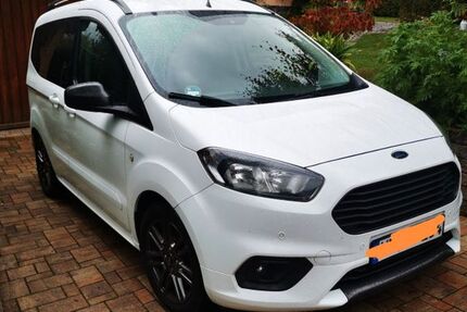 Ford Tourneo Courier 93.000 km 10.500 € Weimar 99423