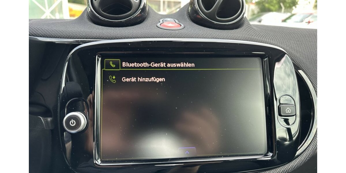 Smart EQ fortwo electric drive EQ Prime Glasdach LED 19.071 km 13.900 &euro; Mainz 55122