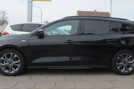 Ford Focus 21.334 km 20.650 &euro; Vilseck - Ortsteil Schönlind 92249