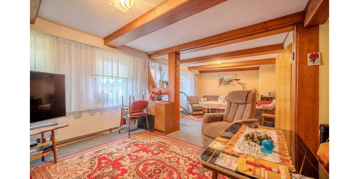 Mehrfamilienhaus, Wohnhaus Bad Salzdetfurth Detfurth - 7 Zimmer, 290 m&sup2;, 249.000&euro; | Angebot:25424506