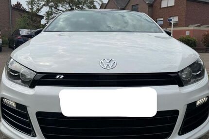 VW Scirocco 74.000 km 17.200 &euro; Essen 45356