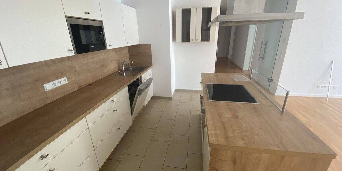 Etagenwohnung Schrobenhausen - 3 Zimmer, 88 m&sup2;, 1.050&euro; | Angebot:26918144