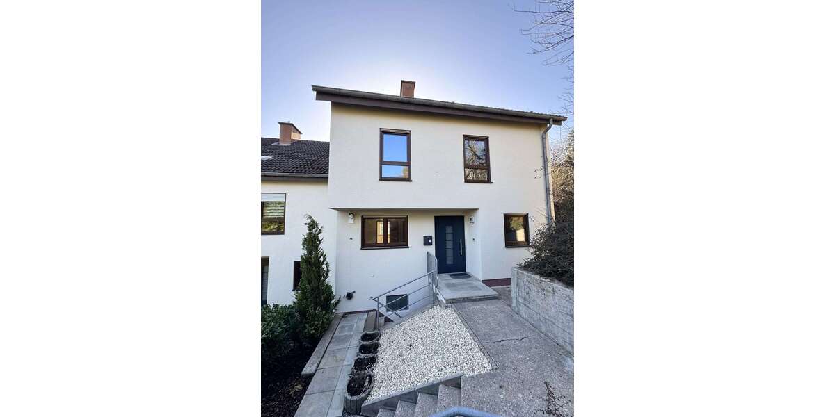 Einfamilienhaus Niederstetten - 4 Zimmer, 130 m&sup2;, 1.250&euro; | Angebot:26664215