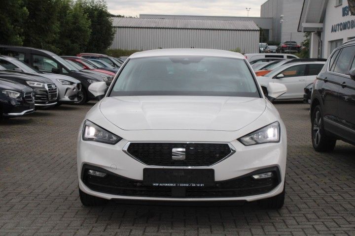 Seat Leon 131.215 km 14.900 &euro; Weißenfels 06667