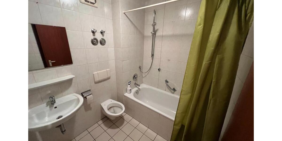 Etagenwohnung Würzburg Heuchelhof - 2 Zimmer, 60 m&sup2;, 210.000&euro; | Angebot:27297027
