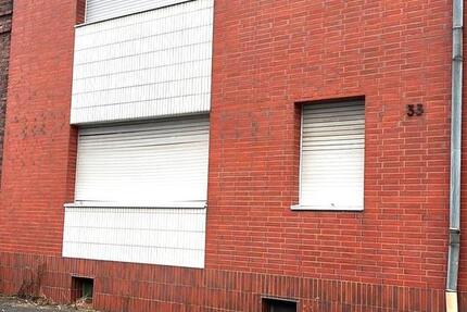 Arbeitewrunterkunft,3 Etagen,Haus, 3 x 2 Zimmer Wohnungen 2 zimmer