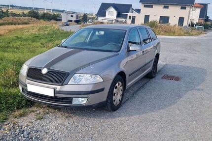 Skoda Octavia 215.000 km 999 &euro; Bad Wünnenberg 33181