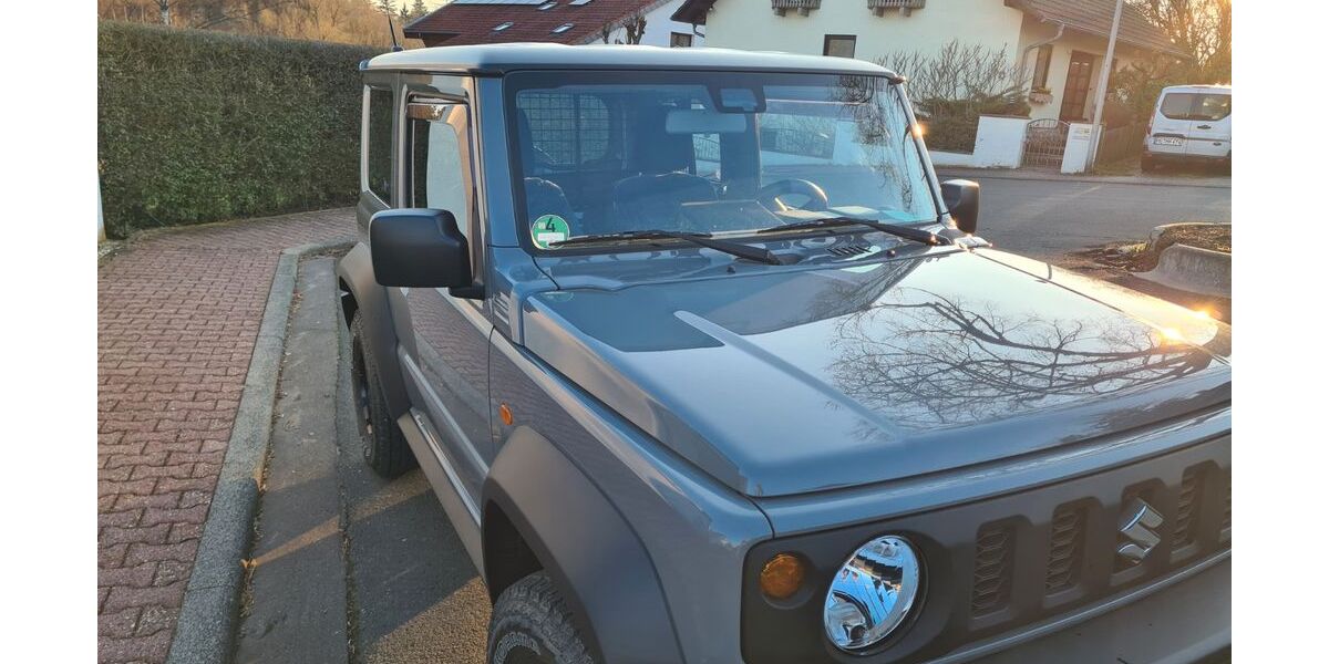 Suzuki Jimny 5.500 km 32.900 &euro; Usingen 61250