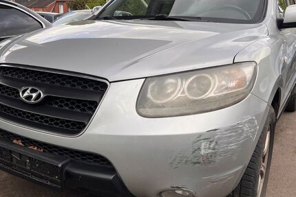 Hyundai SANTA FE 322.000 km 1.450 &euro; Lübeck 23560