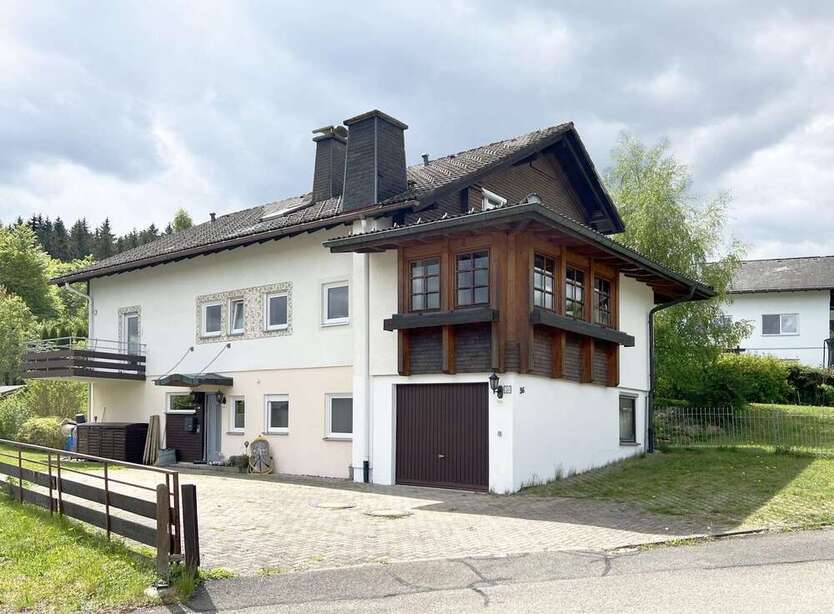 Haus zum Kaufen in Lenzkirch 530.000 € 260 m²
