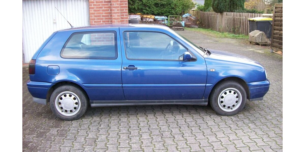 VW Golf 61.500 km 3.490 &euro; Tespe 21395