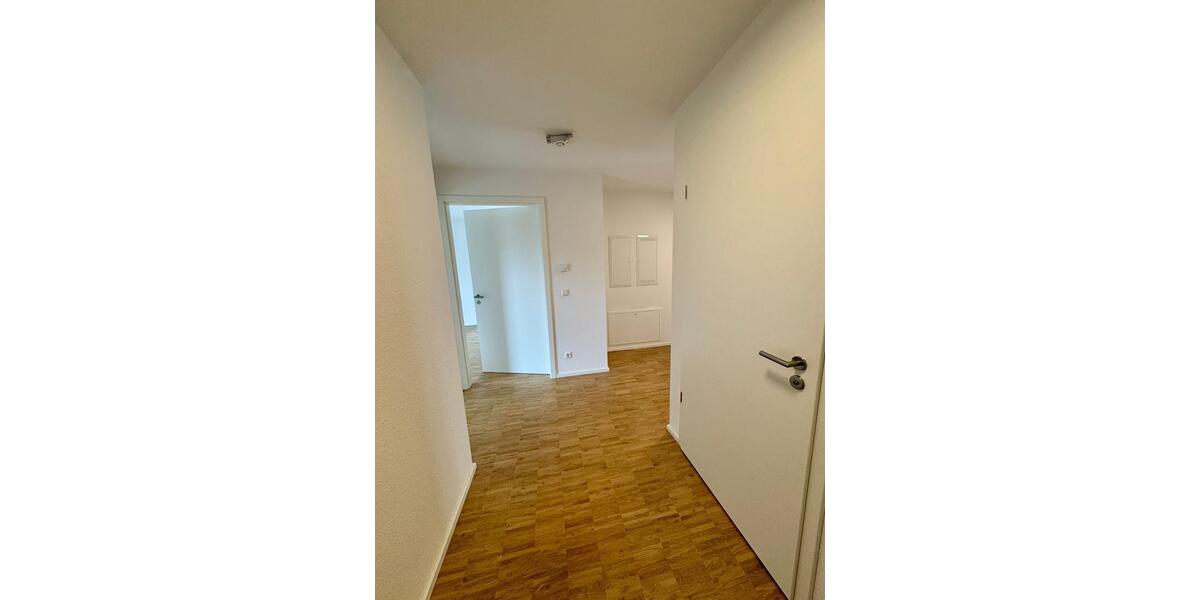 Etagenwohnung Remseck am Neckar - 3 Zimmer, 75 m&sup2;, 1.440&euro; | Angebot:25999506