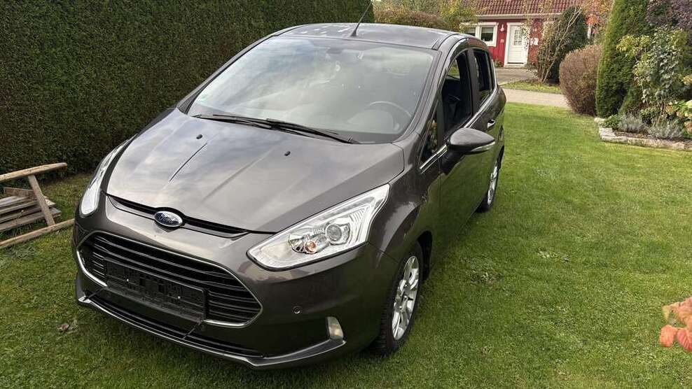 Ford B-Max 26.850 km 9.800 € Biberach 88400