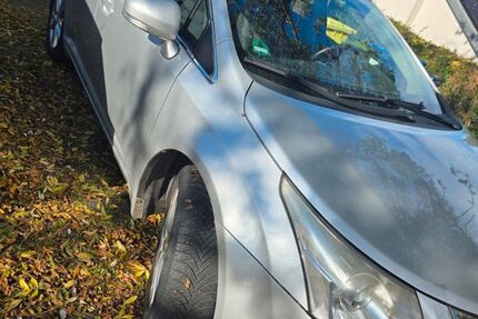 Toyota Avensis 200.300 km 5.000 &euro; Herzogenrath 52134