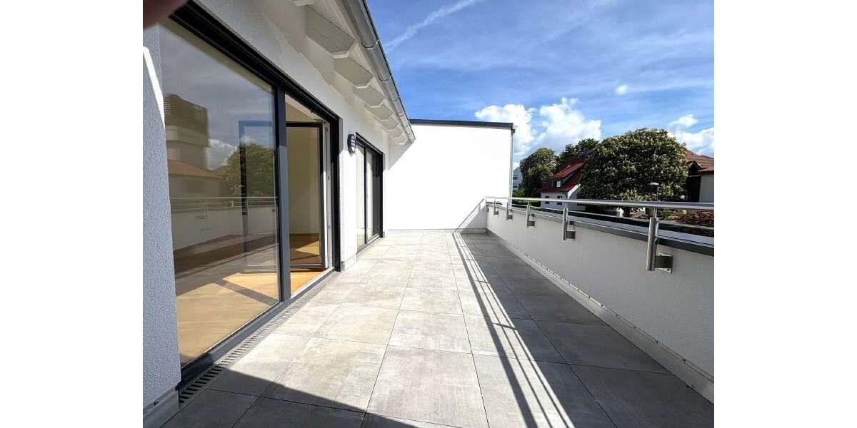 Wohnung zum Mieten in PETERSBERG BÖCKELS 2.200 € 204 m² 4 zimmer