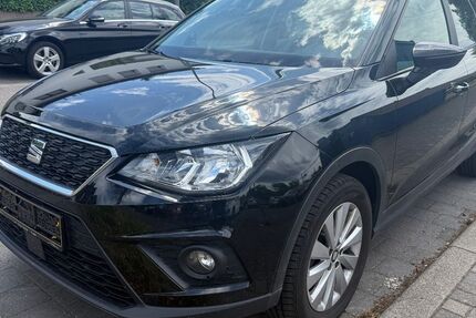 Seat Arona 76.500 km 14.890 &euro; Saarbrücken Dudweiler 66125