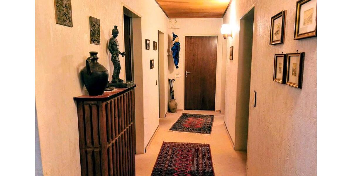 Einfamilienhaus Möckmühl - 8 Zimmer, 191 m&sup2;, 450.000&euro; | Angebot:25944615