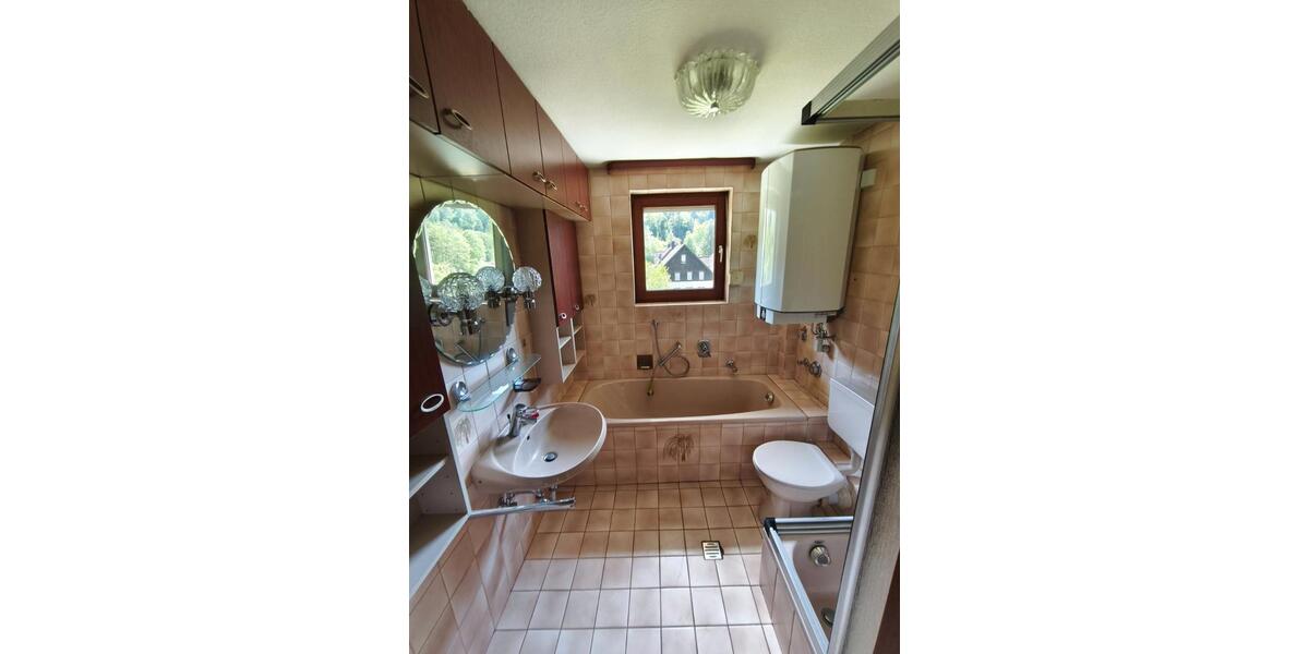 Mehrfamilienhaus, Wohnhaus Offenburg Elgersweier - 12 Zimmer, 170 m&sup2;, 210.000&euro; | Angebot:26902398