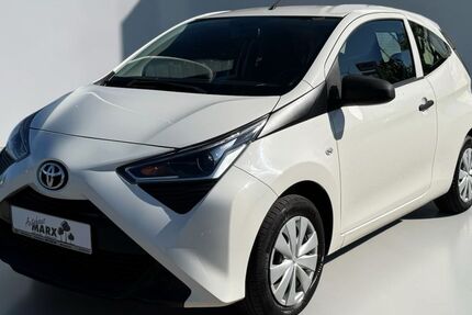 Toyota Aygo (X) 38.419 km 8.990 &euro; Berglicht 54426