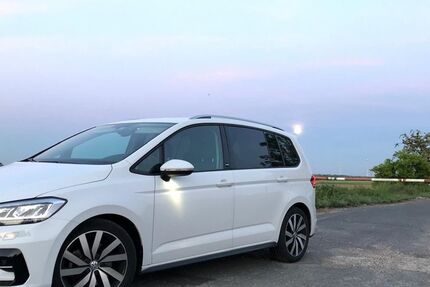 VW Touran 235.000 km 9.999 &euro; Merseburg 06217