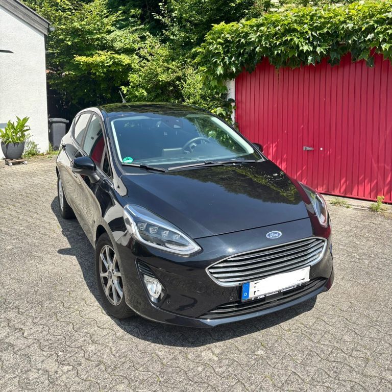 Ford Fiesta 41.000 km 12.500 € Rosenheim 83022