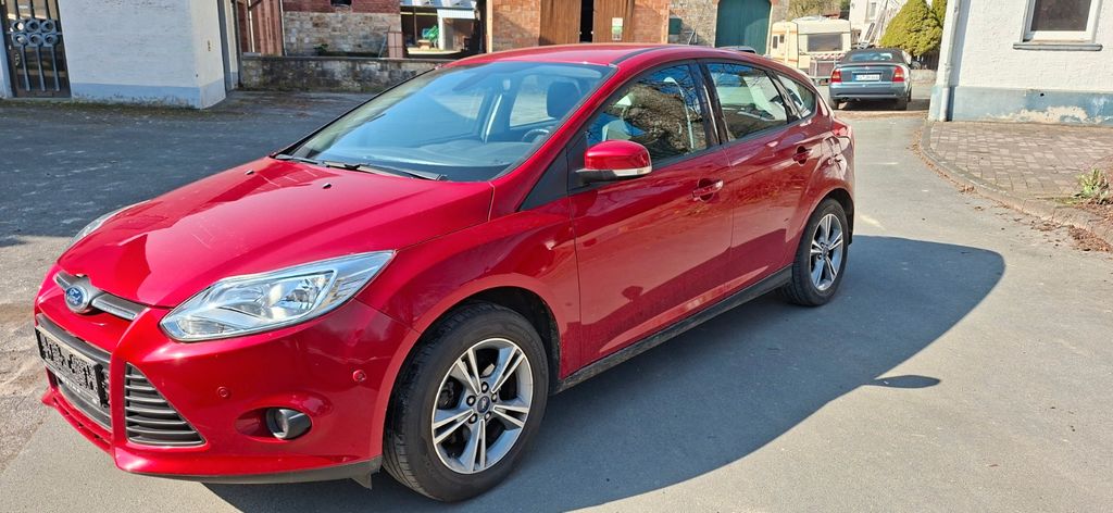 Ford Focus 127.000 km 4.100 &euro; Lichtenau 33165