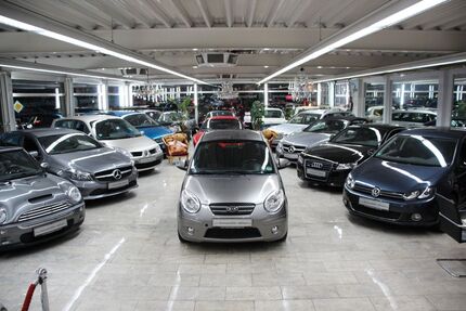 Kia Picanto 145.000 km 2.490 &euro; Essen 45356